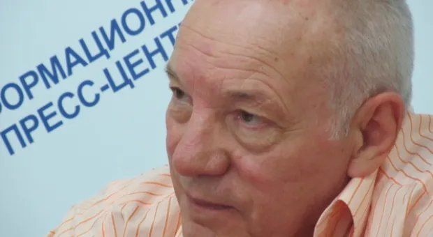 На дебаты кандидатов в депутаты пришли трое из десяти мажоритарщиков округа, один из них попросил индульгенцию от уголовного и иного преследования на время выборов