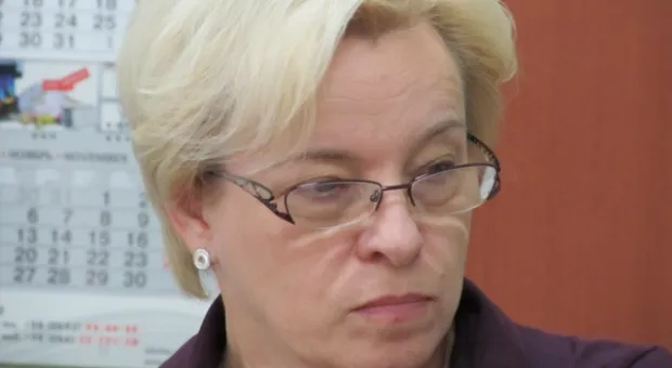 На дебаты кандидатов в депутаты пришли трое из десяти мажоритарщиков округа, один из них попросил индульгенцию от уголовного и иного преследования на время выборов