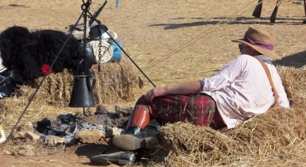 В Севастополе открылся пятый Международный военно-исторический фестиваль «Альминское дело 2012»