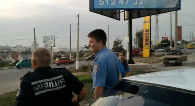 Война с биллбордами кандидата от «Русского блока продолжается