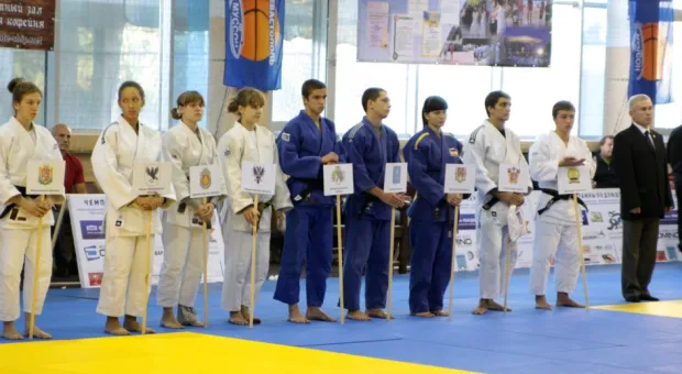 Вадим Колесниченко: «Для нас важно не просто ваше участие и победа, для нас важно, чтобы вас видели, чтобы молодежь брала с вас пример и заботилась о здоровом образе жизни»