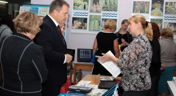 Вадим Колесниченко: Фестиваль педагогов-новаторов - важное событие в жизни педагогов и поиск путей совершенствования обучения и воспитания наших детей»