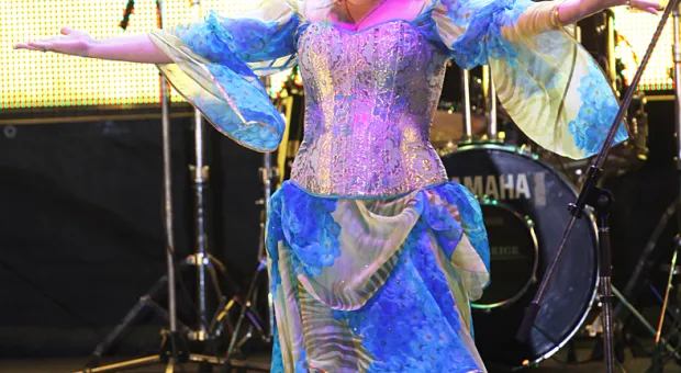 14 октября на площади УКИЦ отметили тройной праздник народным гулянием