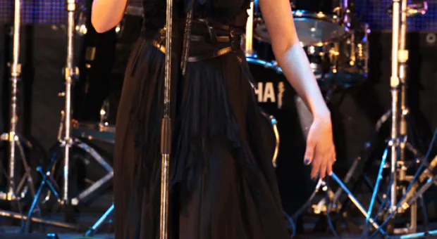 14 октября на площади УКИЦ отметили тройной праздник народным гулянием