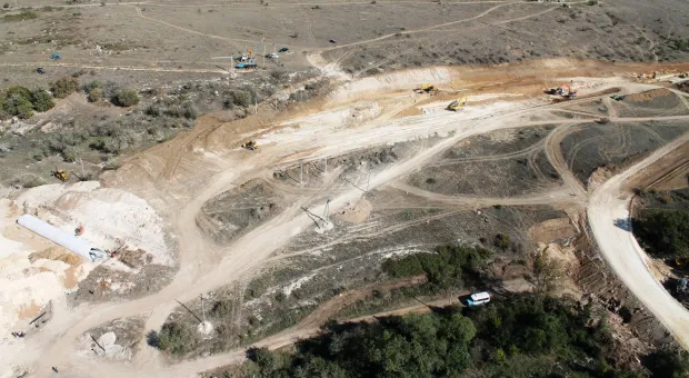 В экспедиции не участвовали, но результаты получили. Фото с воздуха дороги на Максимку