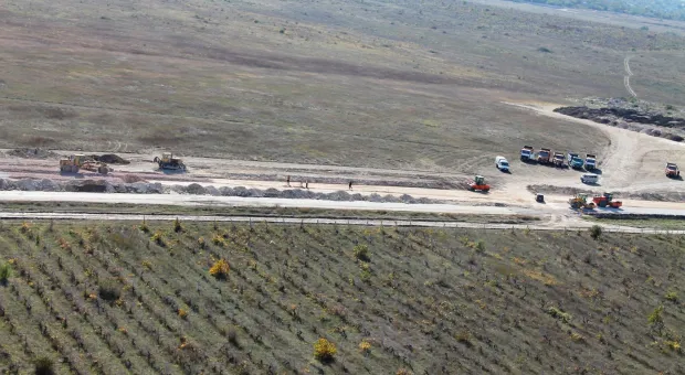 В экспедиции не участвовали, но результаты получили. Фото с воздуха дороги на Максимку