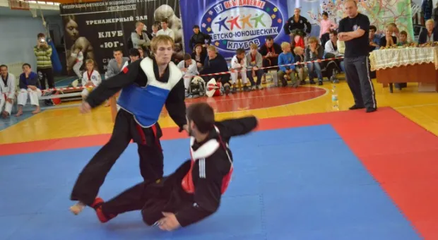 В Севастополе проведен первый Чемпионат Украины по боевому искусству Пенчак Силат