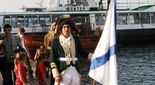 Севастопольцы восторженно встретили Екатерину II(фото и видео) Севастопольцы восторженно встретили Екатерину II(фото и видео)