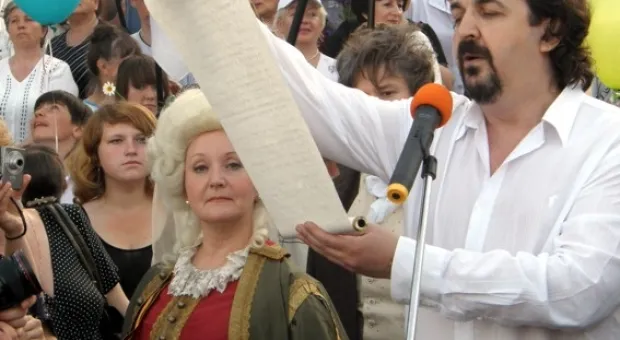 Севастопольцы восторженно встретили Екатерину II(фото и видео) Севастопольцы восторженно встретили Екатерину II(фото и видео)