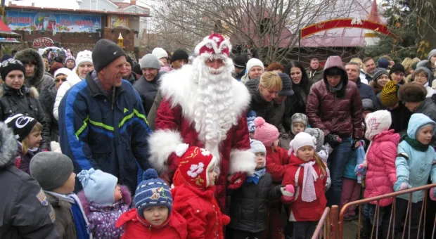 В детском городке «Лукоморье» открыли Южную резиденцию Деда Мороза