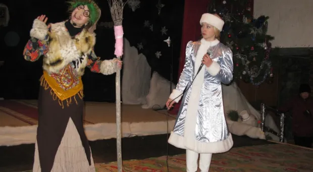 В детском городке «Лукоморье» открыли Южную резиденцию Деда Мороза