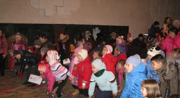 В детском городке «Лукоморье» открыли Южную резиденцию Деда Мороза