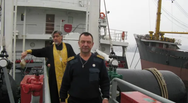 Средний морской танкер «Иман» готовится к дальнему походу