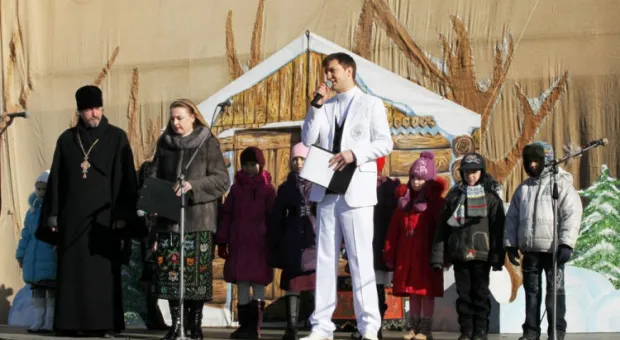 В Севастополе весело отпраздновали Рождество на площади возле УКИЦ