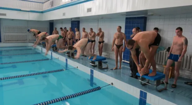 В Севастополе завершился чемпионат
Черноморского флота по плаванию В Севастополе завершился чемпионат
Черноморского флота по плаванию