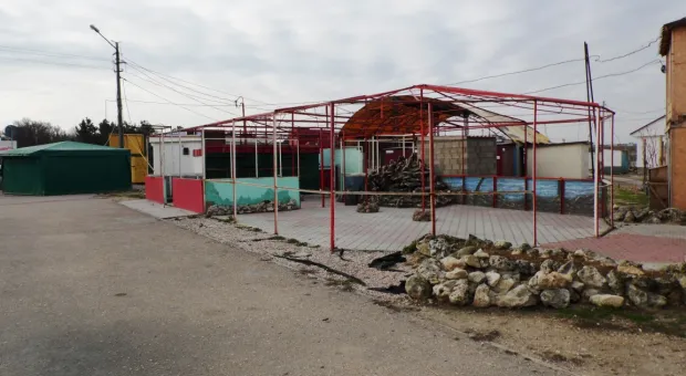 Пляж парка Победы в Севастополе: бои местного значения сегодня продолжились