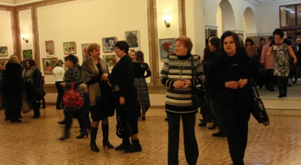 Ярким концертом шоу-группа «Мюзик-экс» поздравила женщин с 8 марта