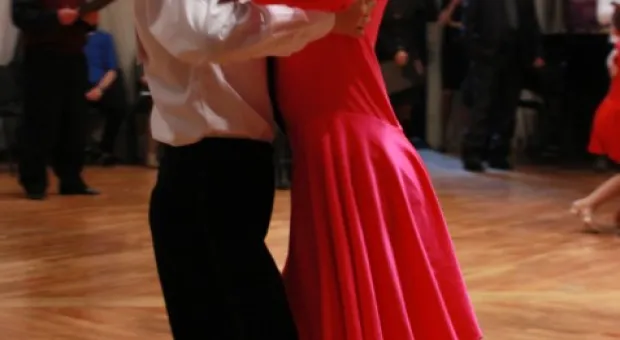 В Севастополе ценители спортивных танцев провели «Весенний бал»