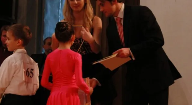 В Севастополе ценители спортивных танцев провели «Весенний бал»