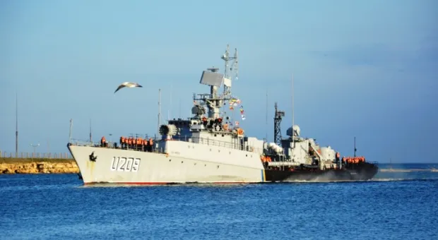 "Тернополь" вернулся в Севастополь