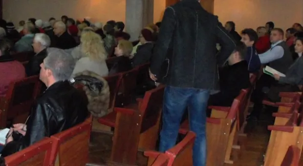 «Гришку на царство!» или «Самые демократичные выборы начальника РЭПа в Гагаринском районе»? Взгляд изнутри