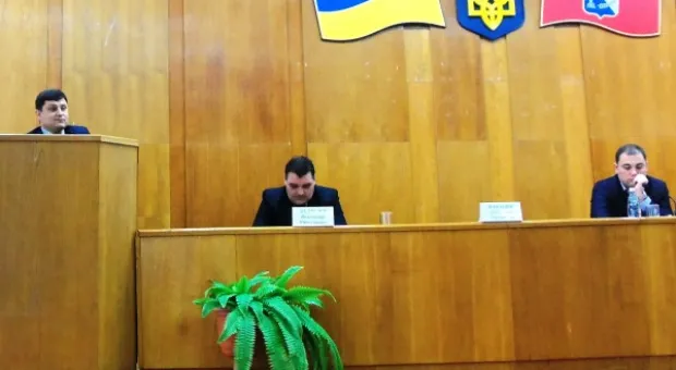 «Гришку на царство!» или «Самые демократичные выборы начальника РЭПа в Гагаринском районе»? Взгляд изнутри