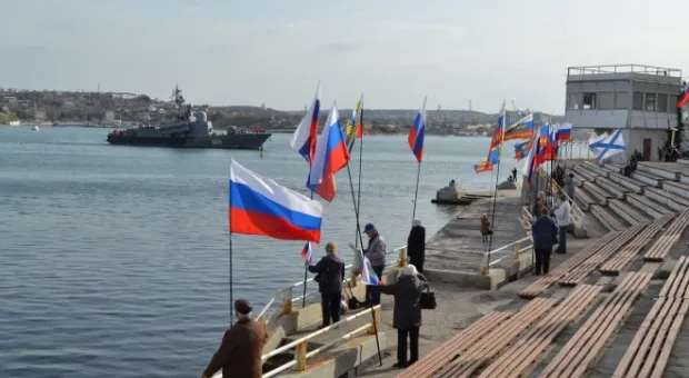 В Севастополе торжественно встретили корабли и суда, принимавшие участие в учении Черноморского флота