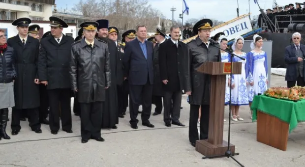 В Севастополе торжественно встретили корабли и суда, принимавшие участие в учении Черноморского флота