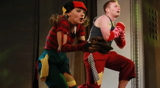 «Прикольным апрелем» встретили День Смеха в Севастополе