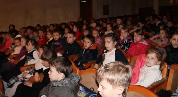 В Севастополе в рамках проекта «Познай мир музыки» снова исполнили классику для школьников