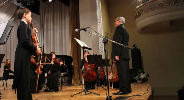 В Севастополе в рамках проекта «Познай мир музыки» снова исполнили классику для школьников