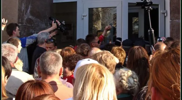 Противостояние за Дельфинарий. Итоги первого дня