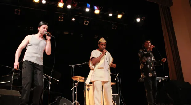 10-ю «Французскую весну» в Севастополе встретили экзотическим концертом