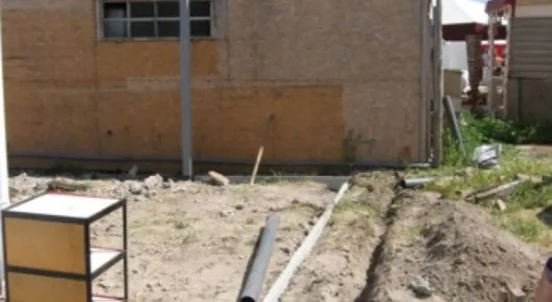 КП "Благоустройство"- владельцы сооружений, незаконно установленных на территории пляжа «Парк Победы», не намерены выполнять решение СГГА