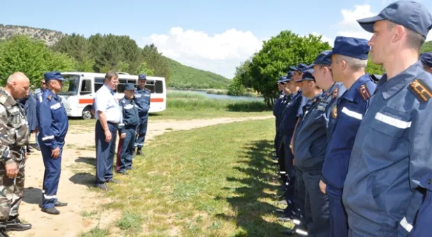 На "Тороповой даче" в Севастополе прошли учения по ликвидации летних ЧС. К спасателям претензий нет. К технике - есть