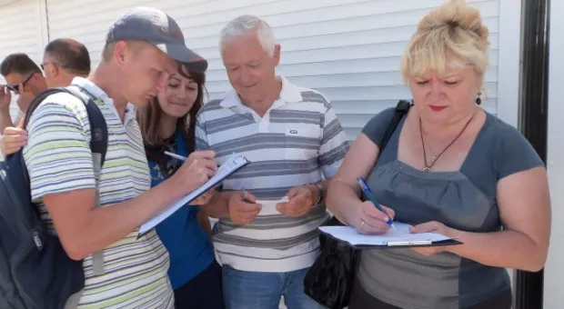 Сход на пляже Парка Победы. Суббота. Сносы продолжились демонтажами. Хроника событий через беспристрастный объектив.