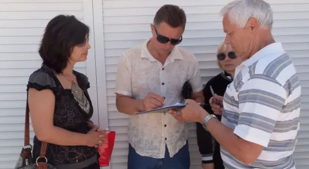 Сход на пляже Парка Победы. Суббота. Сносы продолжились демонтажами. Хроника событий через беспристрастный объектив.