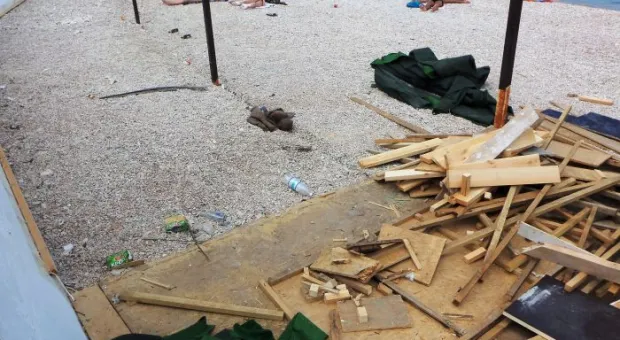 Сход на пляже Парка Победы. Суббота. Сносы продолжились демонтажами. Хроника событий через беспристрастный объектив.