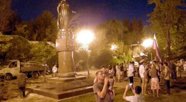 Памятник Екатерине II В Севастополе УСТАНОВЛЕН!!!