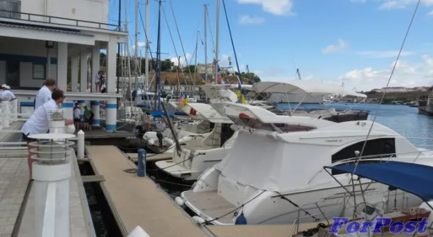 В Севастополе прошло яхтенное ралли «Морское перо – 2013»