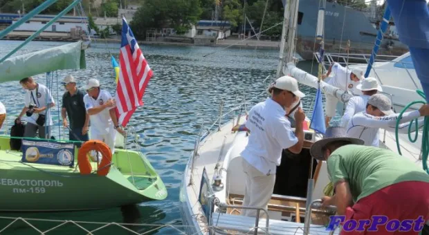 В Севастополе прошло яхтенное ралли «Морское перо – 2013»