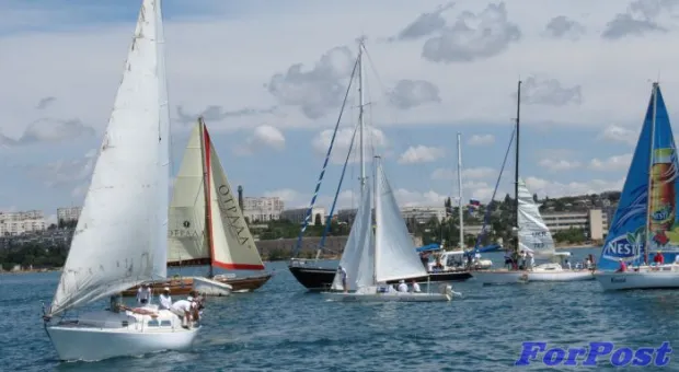 В Севастополе прошло яхтенное ралли «Морское перо – 2013»