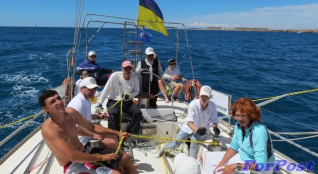 В Севастополе прошло яхтенное ралли «Морское перо – 2013»