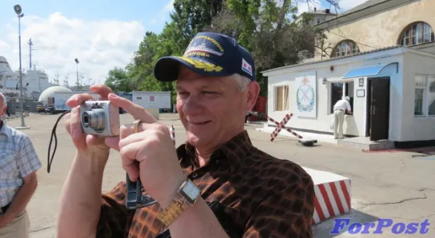 Со всех концов Союза приехали в Севастополь ветераны отметить 60-летие подъёма флага на крейсере «Жданов»