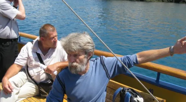 Севастопольских журналистов взяли в рейд по диким пляжам