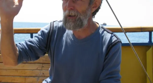 Севастопольских журналистов взяли в рейд по диким пляжам