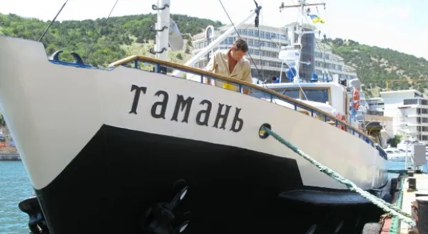 Севастопольских журналистов взяли в рейд по диким пляжам