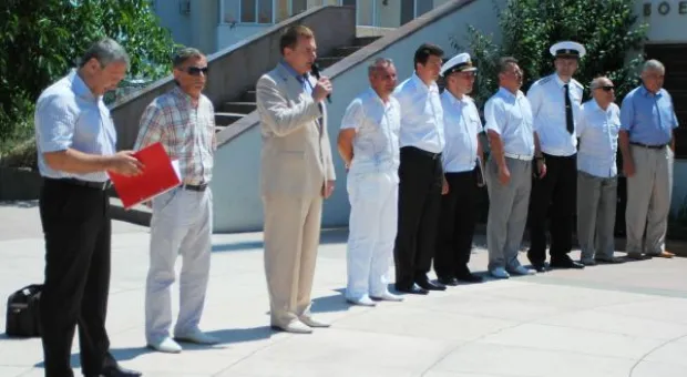 Три дня в небе Севастополя будут раскрываться цветные купола