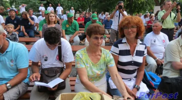 В день города в Севастополе стартовала парусная регата крейсерских яхт "Кубок Крыма-2013"