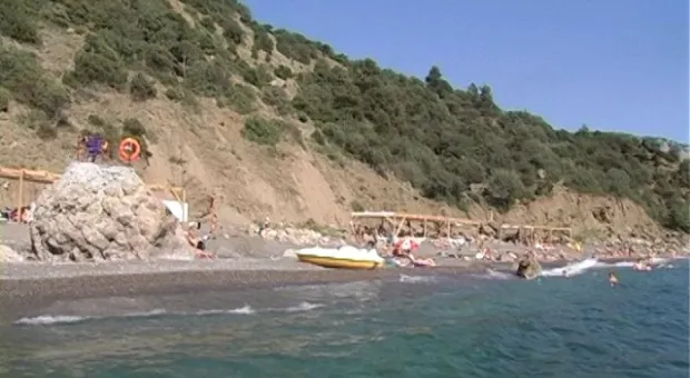 Ближний пляж под Балаклавой работает в штатном режиме Ближний пляж под Балаклавой работает в штатном режиме